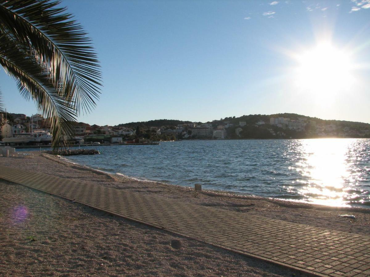 Casa Zorana-Alba Apartments Τρογκίρ Εξωτερικό φωτογραφία