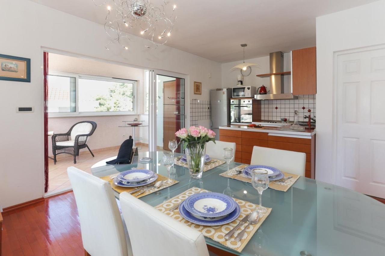 Casa Zorana-Alba Apartments Τρογκίρ Εξωτερικό φωτογραφία
